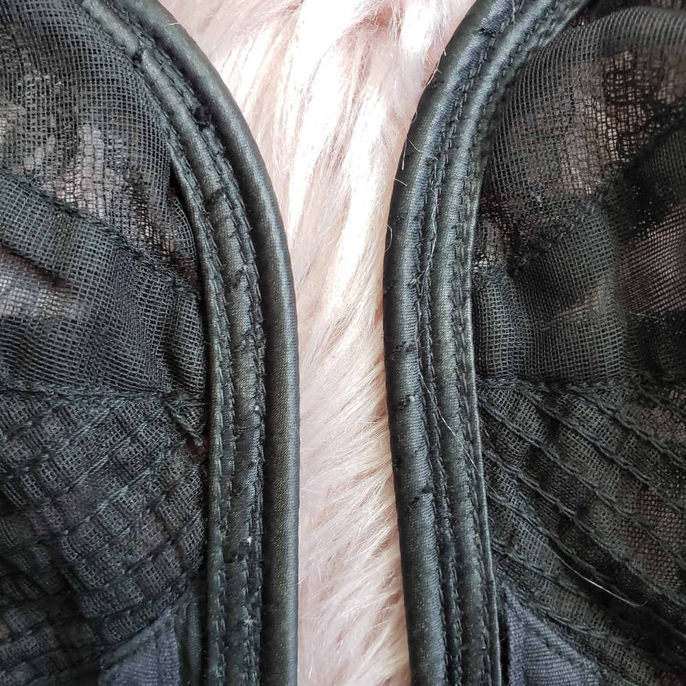 SOLD 1950s Vintage Overwire Bullet Bra Bustier - Picture 11 of 15